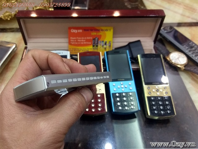 Fake Mobiado Classic 712ZAF 3